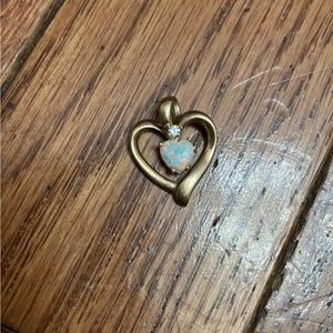 Gold heart opal pendant